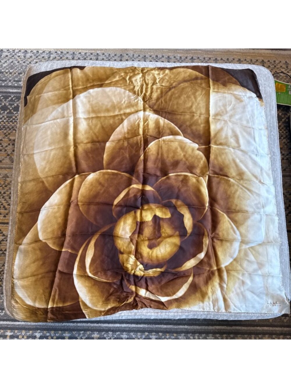 Nicole Miller Studio Rose Floral Brown Square 100% Silk Scarf Fall